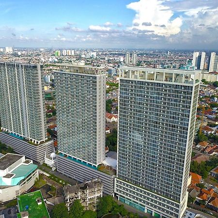 Menteng Park Exclusive Emerald Giacarta Esterno foto