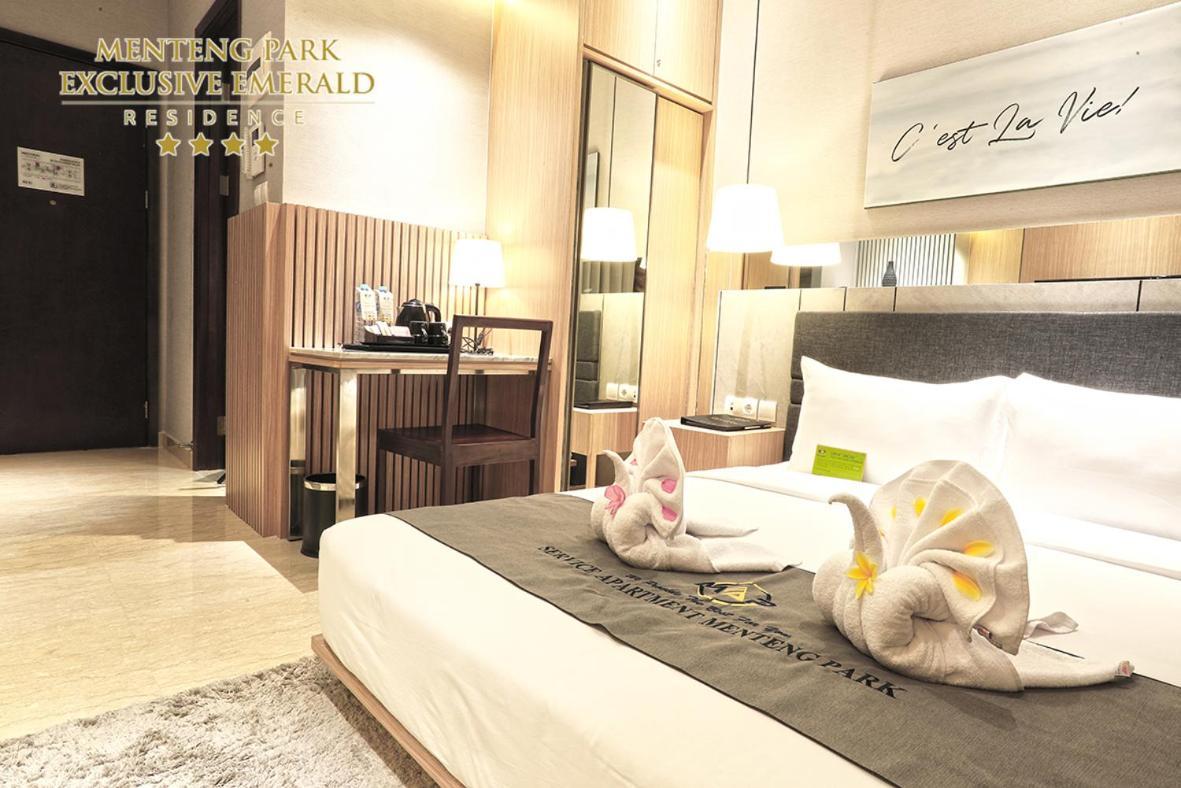 Menteng Park Exclusive Emerald Giacarta Esterno foto