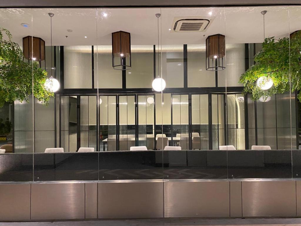 Menteng Park Exclusive Emerald Giacarta Esterno foto