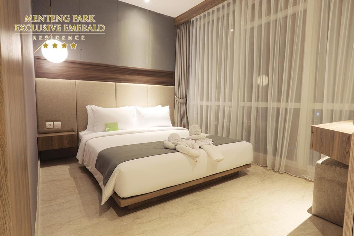 Menteng Park Exclusive Emerald Giacarta Esterno foto